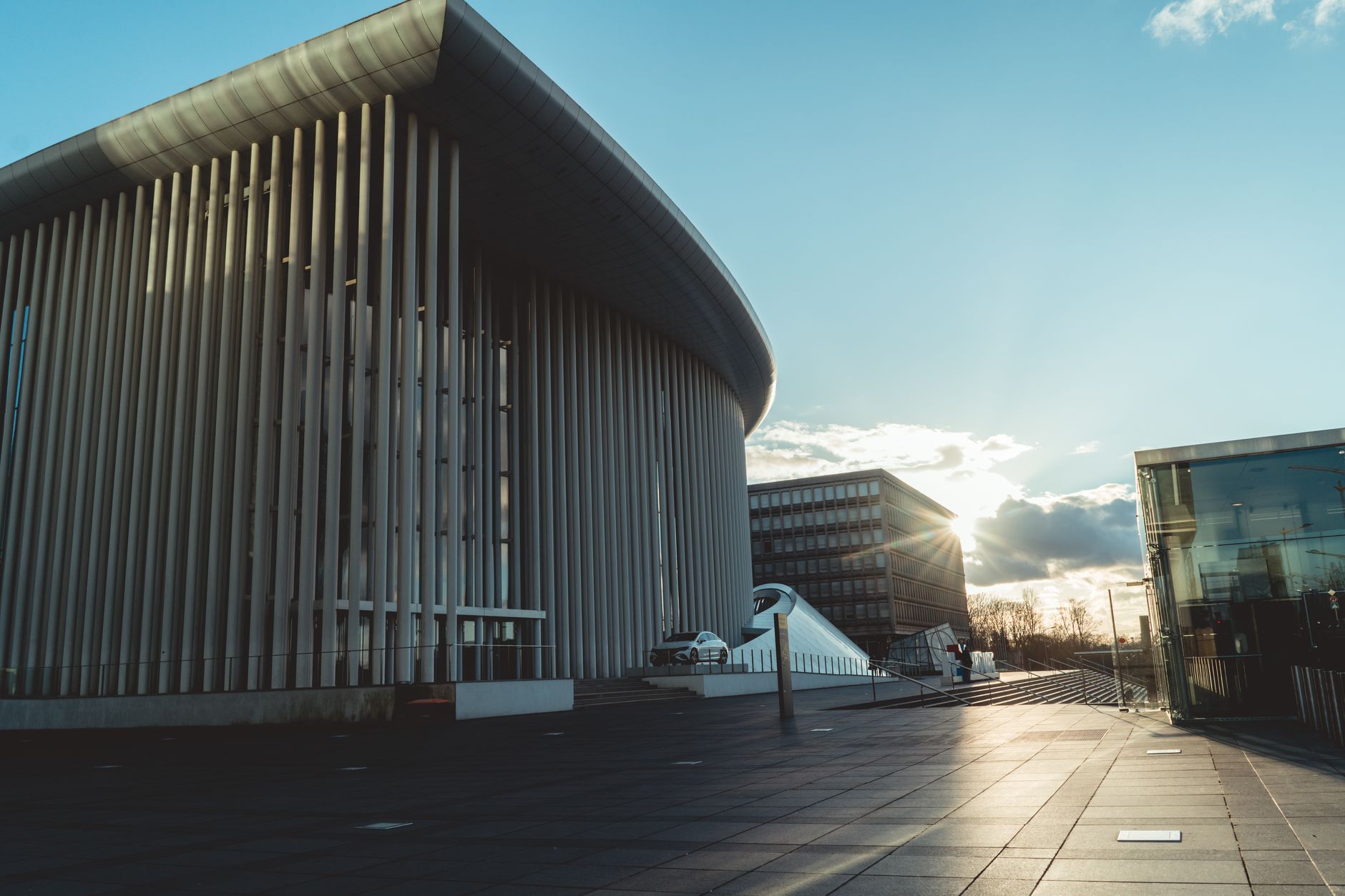 EU transport ministers meet in Luxembourg to discuss decarbonisation, clean corporate vehicles and maritime strategy.