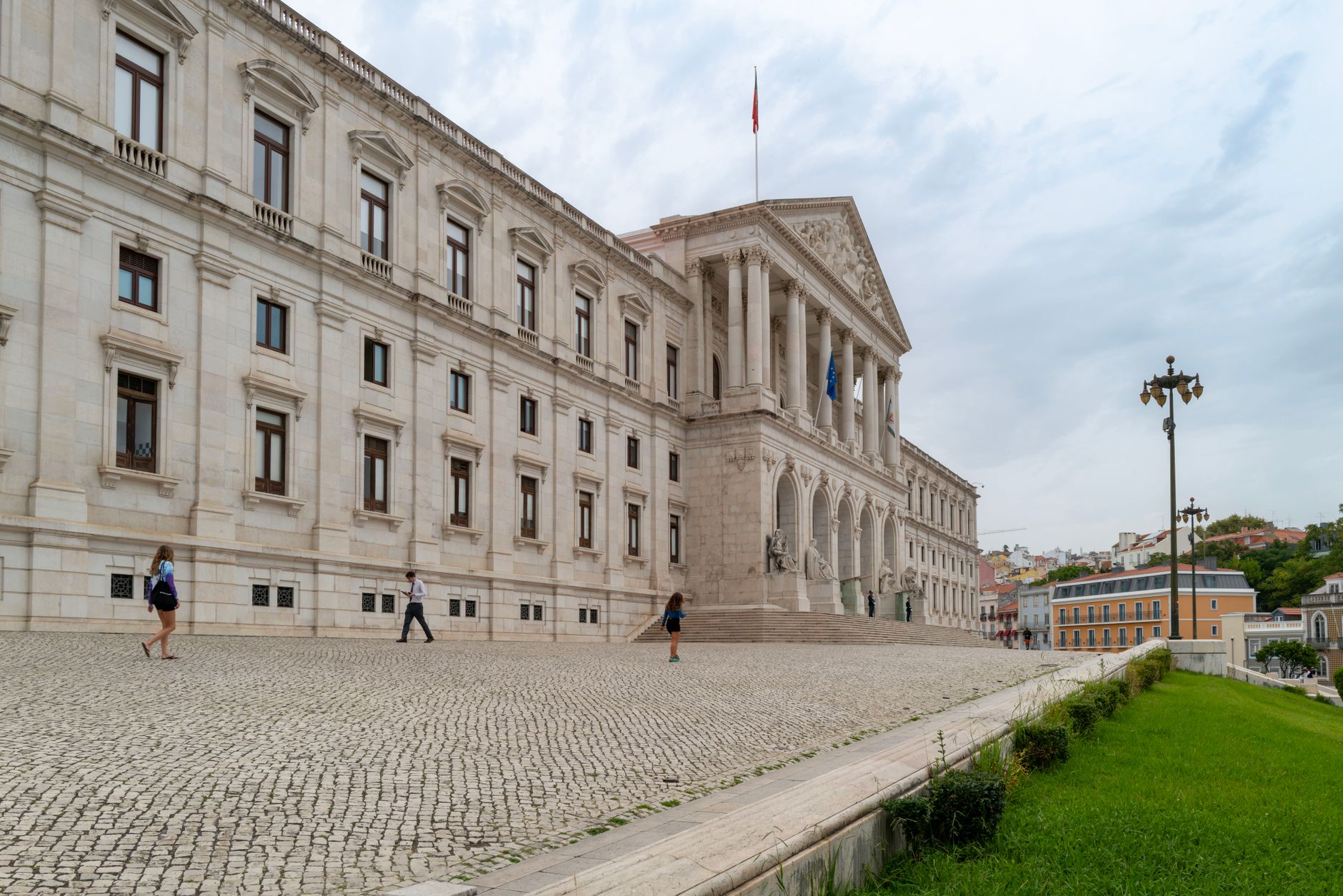 European Council President António Costa and EU leaders attend a summit in Brussels on October 15, 2026, amid disagreements over the proposed 2028–2034 European Union budget.