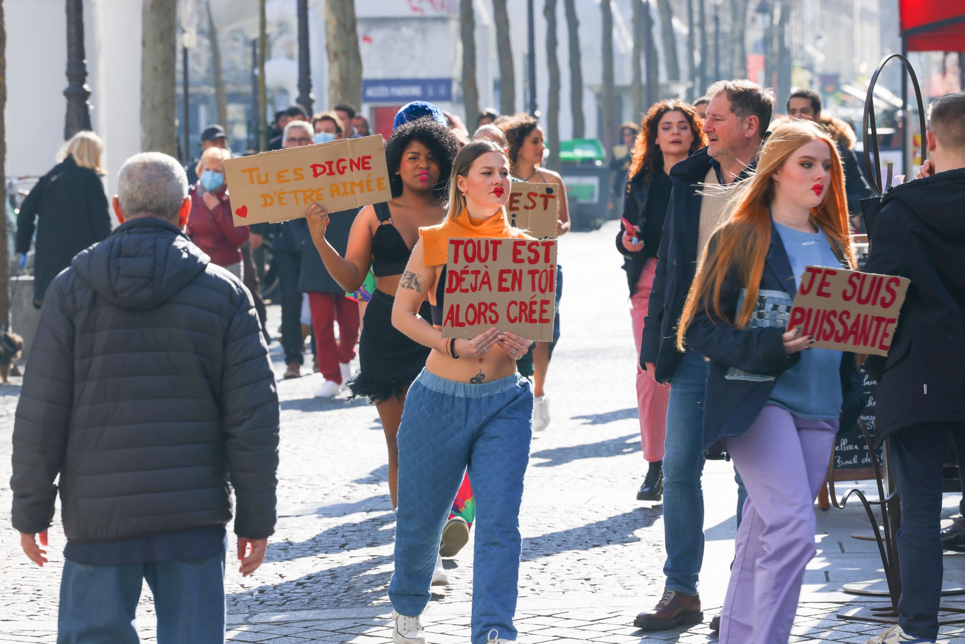 The Les Républicains party website was targeted by hackers in France on October 16, 2026, ahead of nationwide demonstrations.